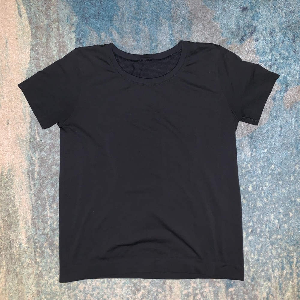 Black Lululemon Relaxed Swiftly Tech Shirt